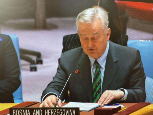 ZLATKO LAGUMDŽIJA POTVRDIO ODLAGANJE SJEDNICE: Evo kada se očekuje glasanje o rezoluciji o Srebrenici