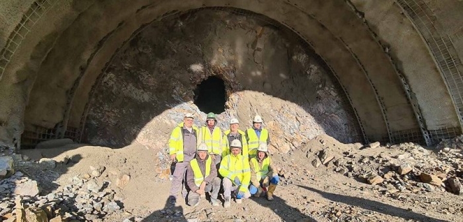 VELIKI USPJEH DOMAĆIH GRAĐEVINARA Probijen tunel Vranduk kod Zenice