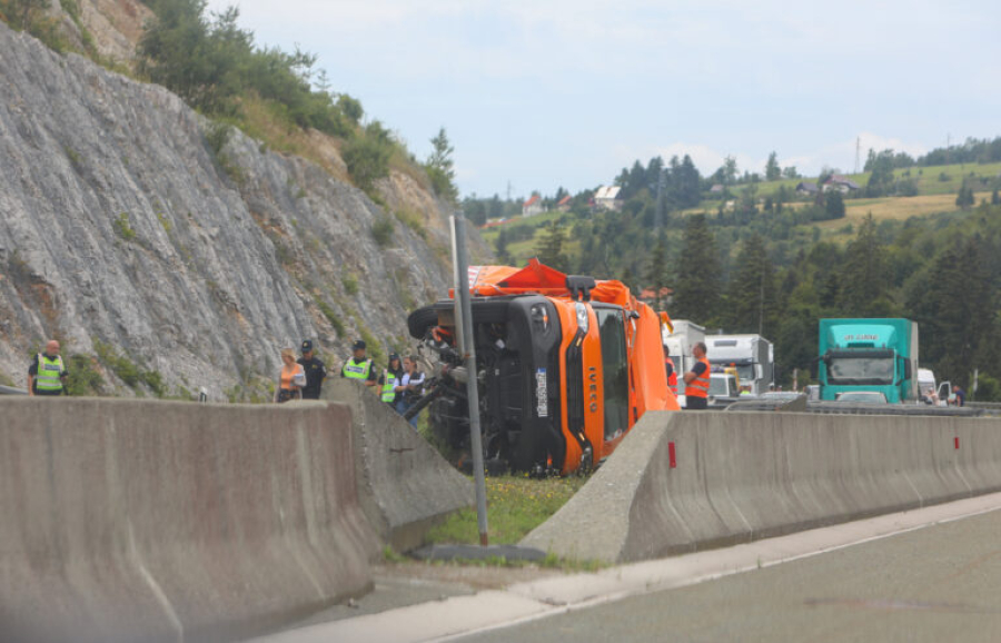 Nakon Stravi Ne Nesre E U Hrvatskoj Voza Kamiona Iz Bih Na