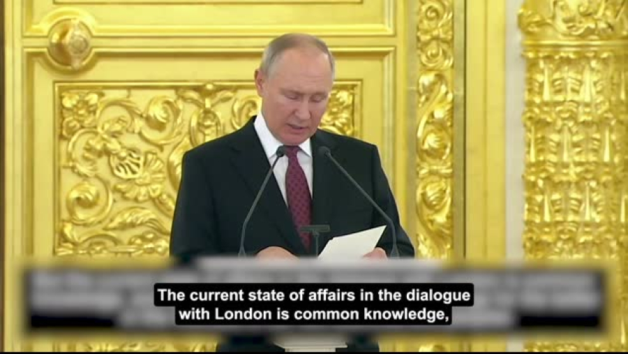 Putin Primio Ak Stranih Ambasadora Posebno Se Obratio Britanskom