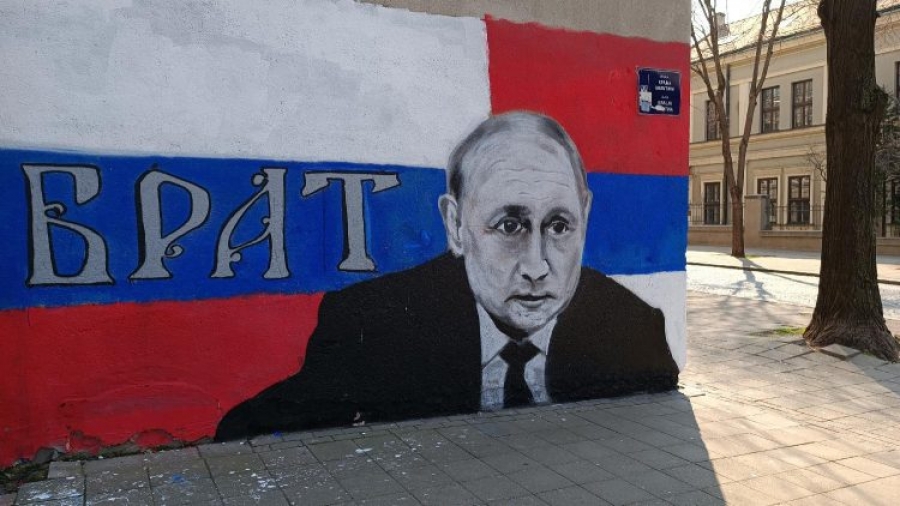 Srbija i Ukrajina - Page 25 Putin_mural