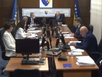 DRAMA NA SJEDNICI CIK-a BiH: Donesena odluka o raspisivanju Općih izbora, član Centralne izborne komisije imenovan na prijedlog HDZ-a BiH nije podržao odluku (VIDEO)