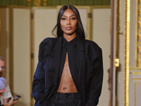 PETI PUT ZVIJEZDA KULTNOG KALENDARA: Naomi Campbell jedna je od 'bezvremenskih' (FOTO)