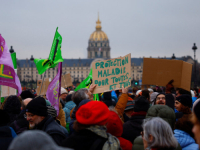 VELIKI PROTESTI POLJOPRIVREDNIKA U FRANCUSKOJ: Jedna žena poginula, cestovne blokade