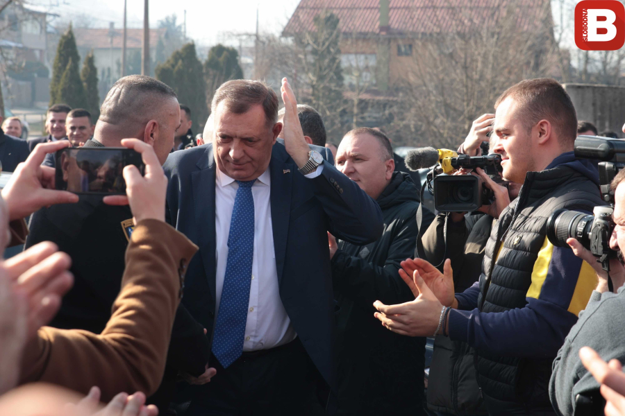 DODIK REKO, PA POREKO: Pred Sud BiH ponovo došao sa političkim vrhom RS-a (FOTO) | Slobodna Bosna