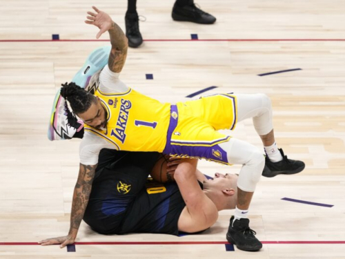 FANTASTIČNA KOŠARKA U DENVERU: Košem Jamala Murraya u zadnjoj sekundi 'Nuggetsi' slavili protiv odličnih 'Lakersa' 