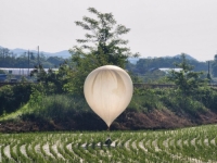 JUŽNA KOREJA SE POŽALILA: Sjeverna Koreja na našu teritoriju šalje balone s izmetom