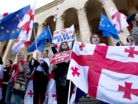 GRUZIJSKA VLADA UPOZORILA DEMONSTRANTE: Svi koji blokiraju parlament biće uhapšeni