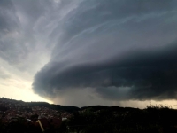 OPREZ, STIŽE NOVO NEVRIJEME: Evo kkavo nas vrijeme očekuje u narednih nekoliko dana