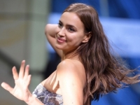 OSTAVILA BEZ DAHA: Irina Shayk novim je fotografijama pokazala da slovi za jednu od najljepših žena svijeta (FOTO)