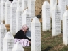 KOLUMNA AVDE AVDIĆA: Bitka za srebreničke kosti, ko polaže pravo na genocid?