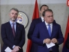 LJULJA SE VLADAJUĆA KOALICIJA: Hoće li Trojka učiniti novi ustupak Dodiku i smijeniti Lagumdžiju....