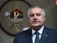OČAJNI VIŠKOVIĆ ŠIRI PANIKU: 'Iza američkih sankcija stoji namjera ukidanja Republike Srpske...'