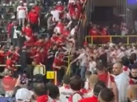 'DVA U JEDAN': Žestoka tuča navijača Turske i Gruzije, krov stadiona prokišnjava... (VIDEO)