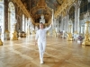 UOČI OTVORENJA VELIKE SPORTSKE MANIFESTACIJE: Salma Hayek ponijela olimpijsku baklju do Versaillesa (FOTO)