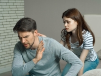 POZNATA RUSKA PSIHOLOGINJA UPOZORILA: Ovako se ponaša muškarac koji ne voli svoju ženu