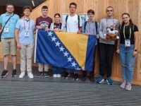 NAJPRESTIŽNIJE MATEMATIČKO TAKMIČENJE: Učenici iz Bosne i Hercegovine osvojili tri zlatne medalje u Velikoj Britaniji