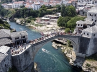 IZRONIO STARI ZA ONE ŠTO GA VOLE: Na današnji dan prije 20 godina obnovljen srušeni Stari most u Mostaru