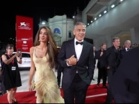 GRACIOZNI PAROVI U VENECIJI: Brad Pitt s 26 godina mlađom, Amal i George Clooney izgledaju nevjerovatno (FOTO)