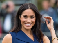 IDEALNO ZA OVAJ PERIOD GODINE: Meghan Markle u udobonom komadu koji je hit među aristokratkinjama (FOTO)