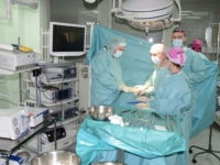 ZAHVALILI SE PORODICI DONORA: U UKC Tuzla uspješno urađene transplantacije bubrega i rožnica