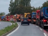 U NEVOLJI SE PREPOZNAJU PRAVI PRIJATELJI: Biznismen Fehim Selek šalje konvoj od 30 kamiona i 30 bagera pomoći za Bosnu i Hercegovinu! (VIDEO)