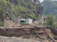 LJUDI ŠIROM BiH POKAZUJU SOLIDARNOST ZBOG POPLAVA: Čovjek iz Mostara ponudio besplatan smještaj porodici s djecom