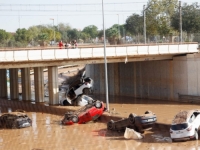 TRAGIČNE POPLAVE U ŠPANIJI:  Broj mrtvih dostigao 155, premijer pozvao građane da ostanu kući