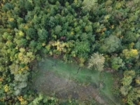 MJEŠTANI MJESNE ZAJEDNICE BOSTARIĆI U STRAHU: Klizište na Trebeviću prijeti kućama, vlast u KS nema konkretno rješenje (VIDEO)