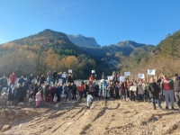 MJEŠTANI DONJE JABLANICE IZAŠLI NA NOVI PROTEST I UPUTILI ŽESTOKU KRITIKU VLASTIMA:  Sanacija štete od poplava je spora!