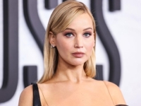 BLISTA I U TRUDNOĆI: Glumica Jennifer Lawrence istaknula trbuščić u glamuroznoj haljini (FOTO)