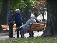 PENZIONERI OGORČENI NA NIKŠIĆA I VLADU FBiH: 'Sramotno je to što ste uradili!'