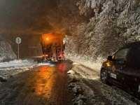 SPREMNI SU DOČEKALI SNIJEG: Ulažu maksimalne napore kako bi omogućili sigurno kretanje po...