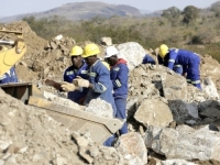 SUĐENJE U KINŠASIJU: Apple optužen da koristi 'krvave minerale' iz Afrike za proizvodnju uređaja