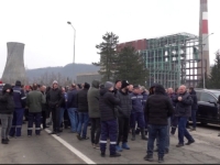 PROTEST RADNIKA RiTE UGLJEVIK: Razlog - neisplaćene plate, sporna koncesija i veliki dugovi...