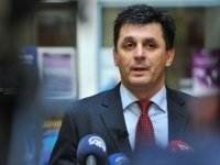 PROFESOR SENADIN LAVIĆ: 'U antidržavnom poslu Dodik ide prvi, a hinjski ga slijedi i pokriva Čović. Srbija i Hrvatska zajedno igraju…'