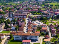 DOMAĆI NE DOLAZE U OBZIR: Bratunčanin objavio da prodaje kuću samo strancima - Albancima, Arapima, Kinezima...